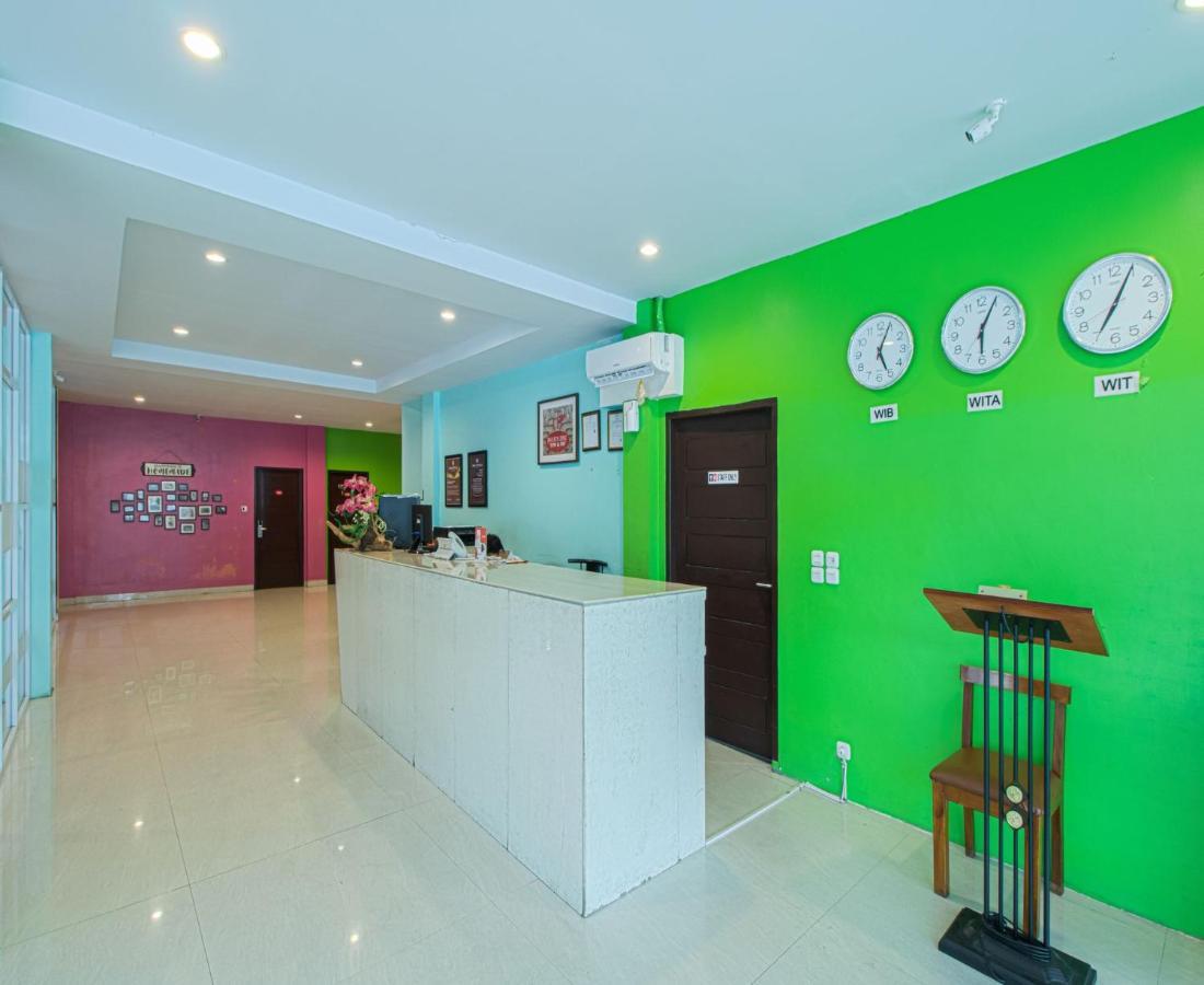 Dna Fun Zone Pekanbaru Exterior photo