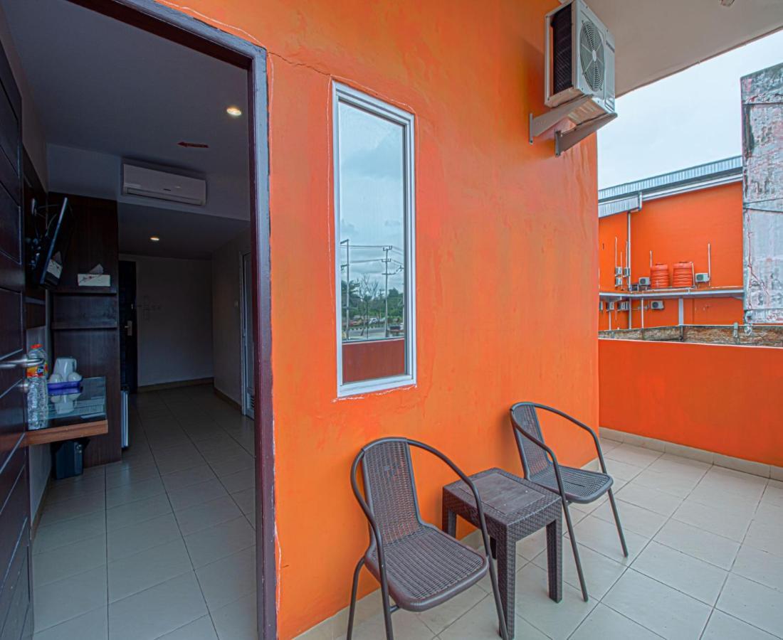 Dna Fun Zone Pekanbaru Exterior photo